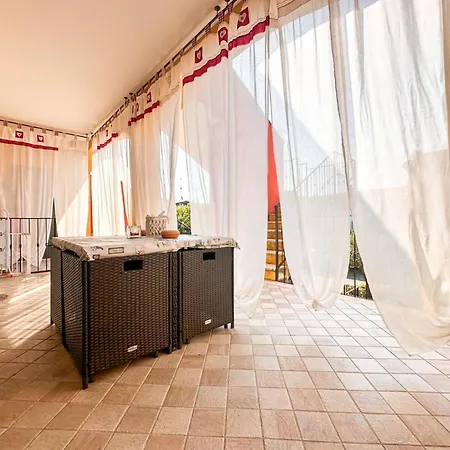 La Fenice 아파트 데센자노델가르다